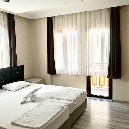 Hotel Fulica 2*